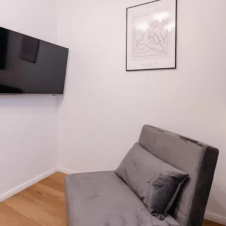 Alex & Rine - Zum Alten Strom Bed & Breakfast