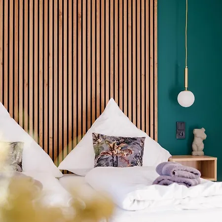 Bed & Breakfast Alex & Rine - Zum Alten Strom 4*