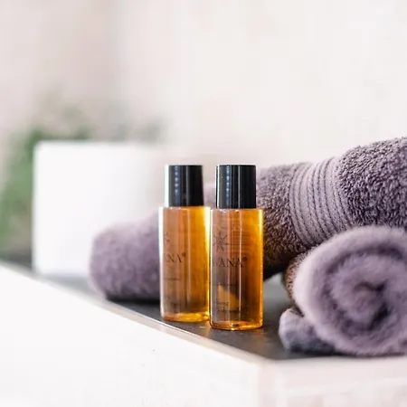 Alex & Rine - Zum Alten Strom Bed and Breakfast Ρόστοκ