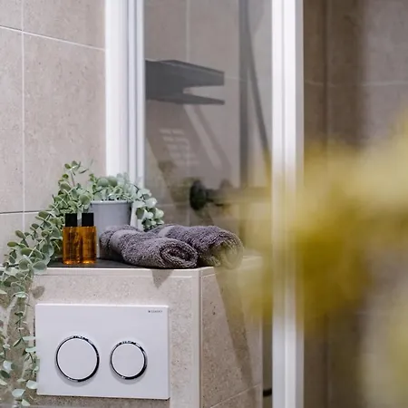 Bed & Breakfast Alex & Rine - Zum Alten Strom 4*